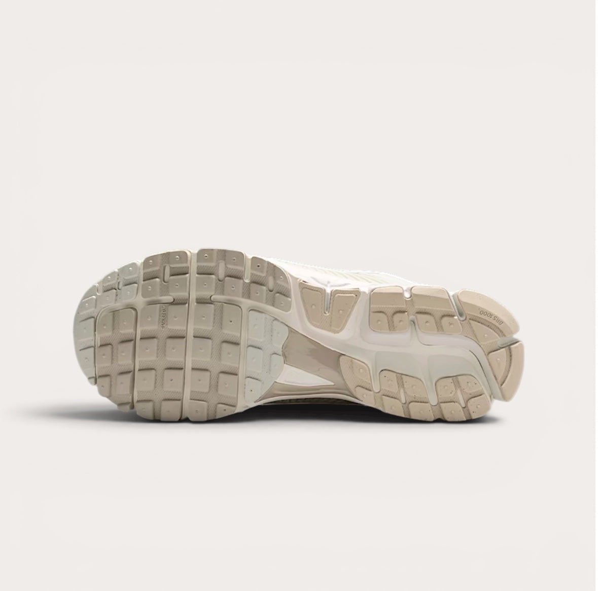 Nike Zoom Vomero 5 Cream Beige