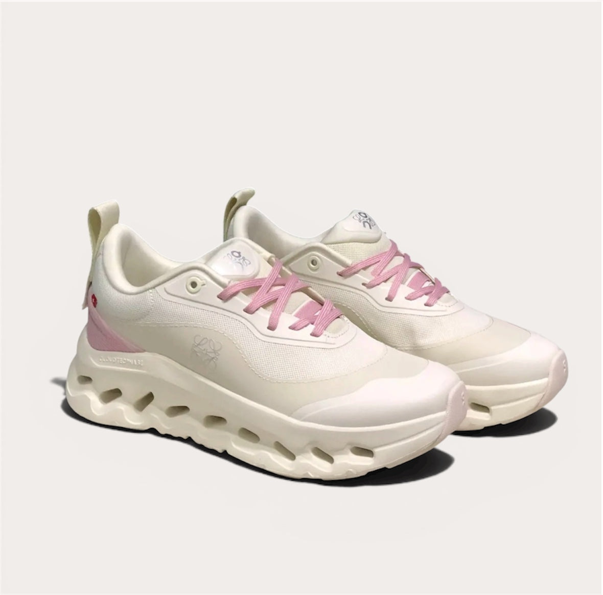 On x Loewe Cloudtec Phase White Pink