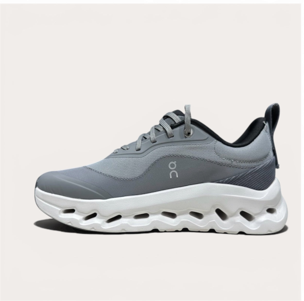 On x Loewe Cloudtec Phase Gray