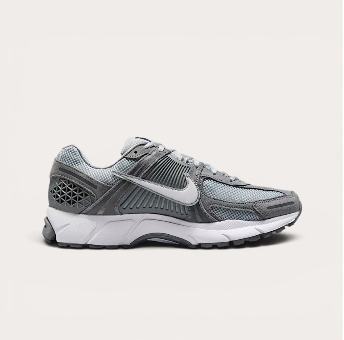 Nike Zoom Vomero 5 Gray White