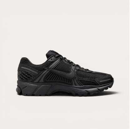 Nike Zoom Vomero 5 Triple White