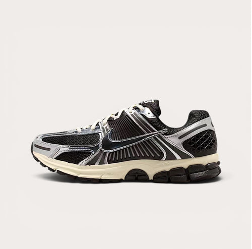 Nike Zoom Vomero 5 Pink White