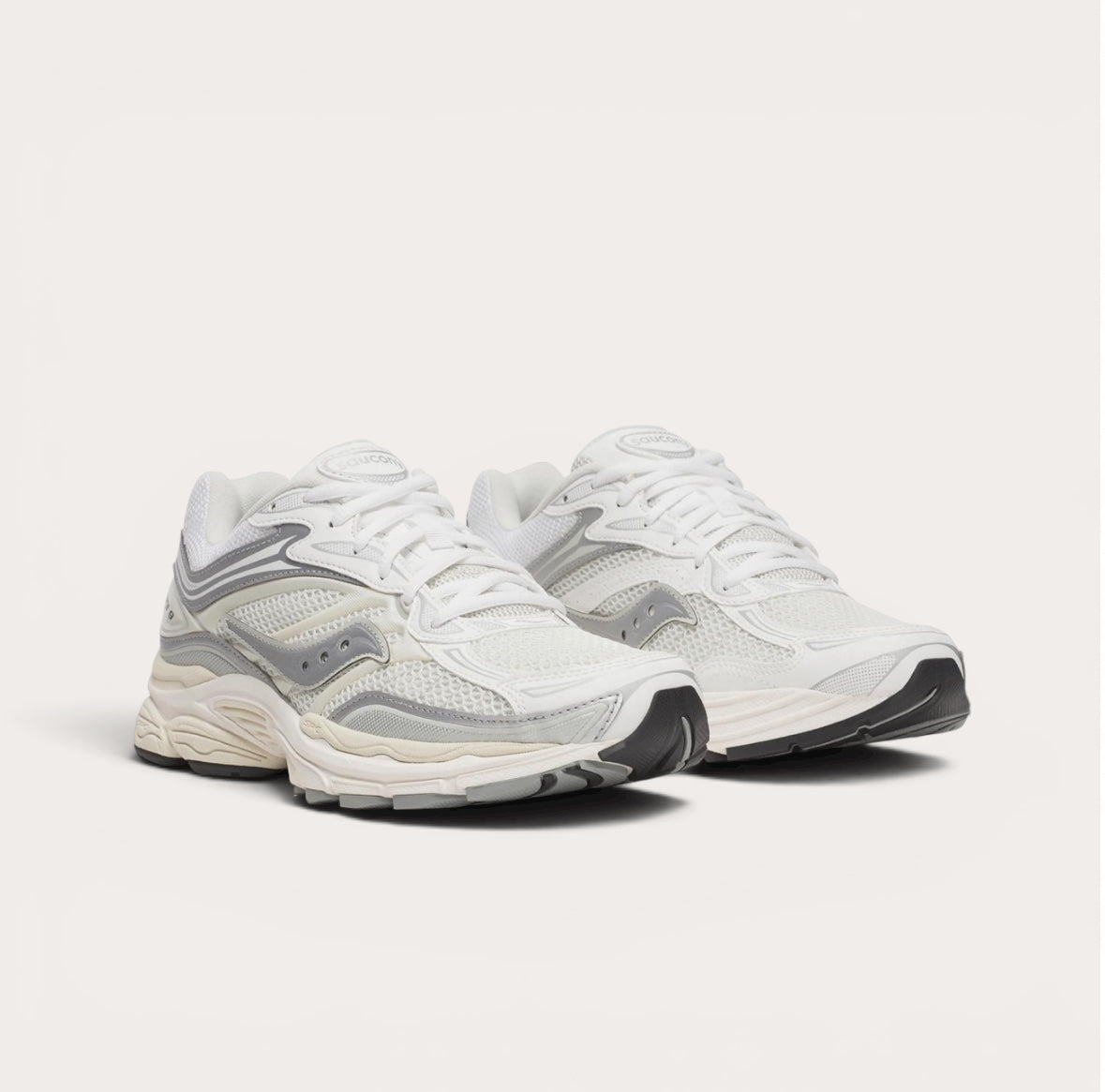 Saucony Omni 9 White Silver