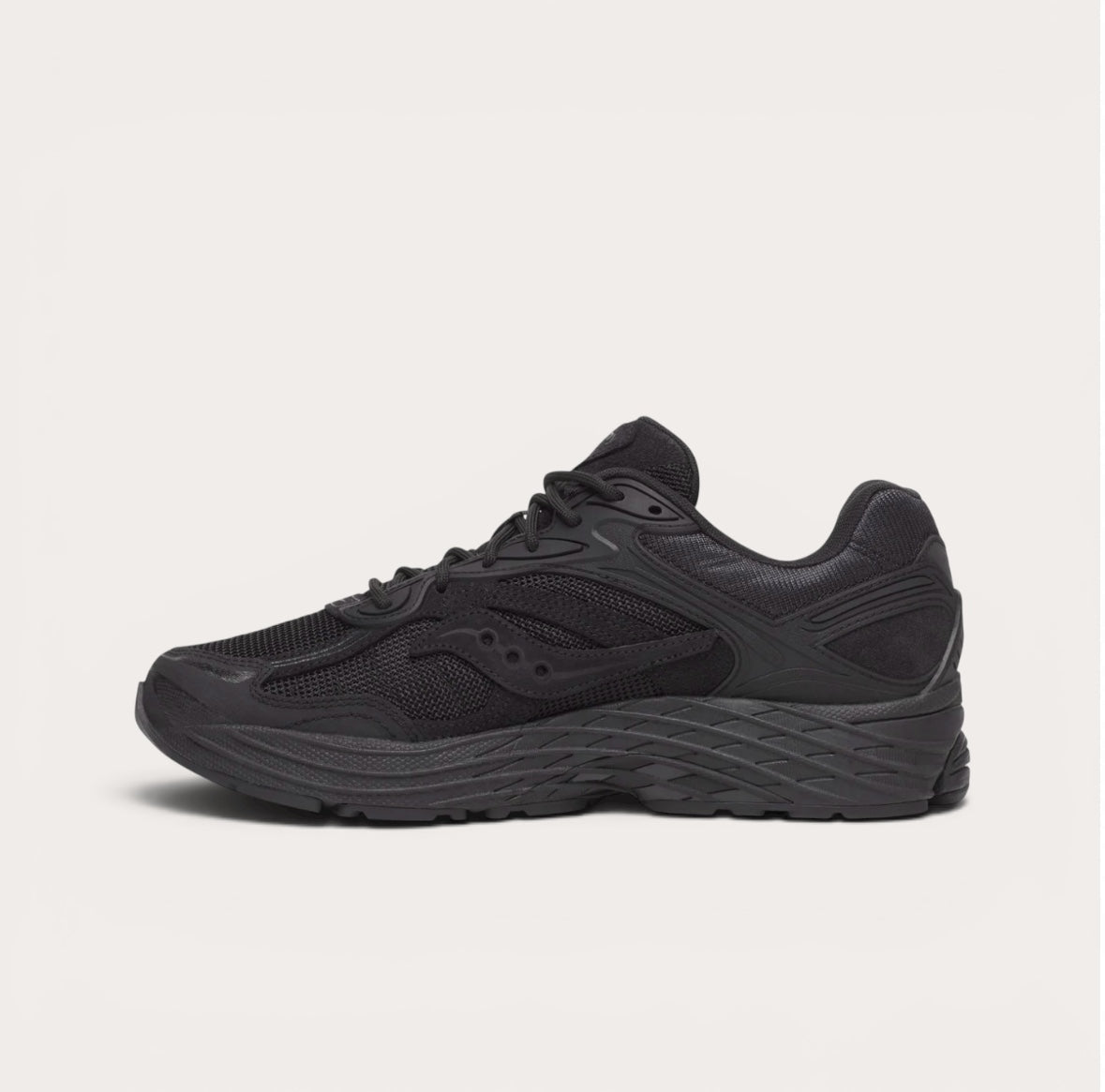 Saucony Omni 9 Triple Black